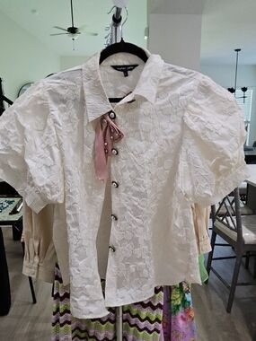 Sister Jane White Textured Blouse with Pink Ribbon Detail|| Size LARGE